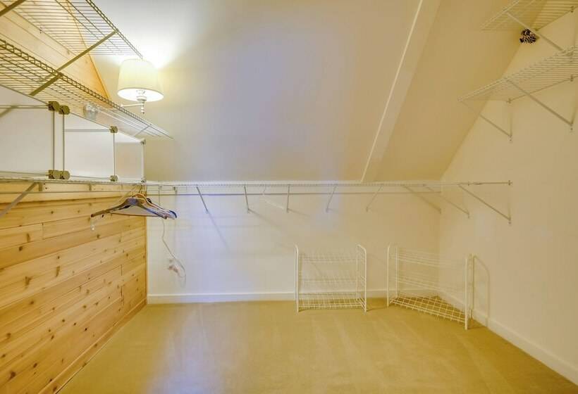 Charming Bay Head Retreat   Half Mi To Beach!