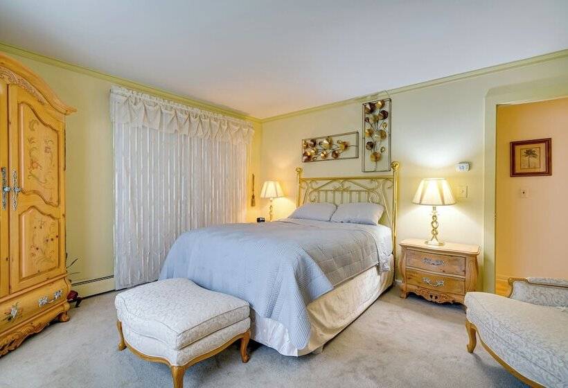 Charming Bay Head Retreat   Half Mi To Beach!