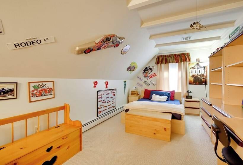 Charming Bay Head Retreat   Half Mi To Beach!