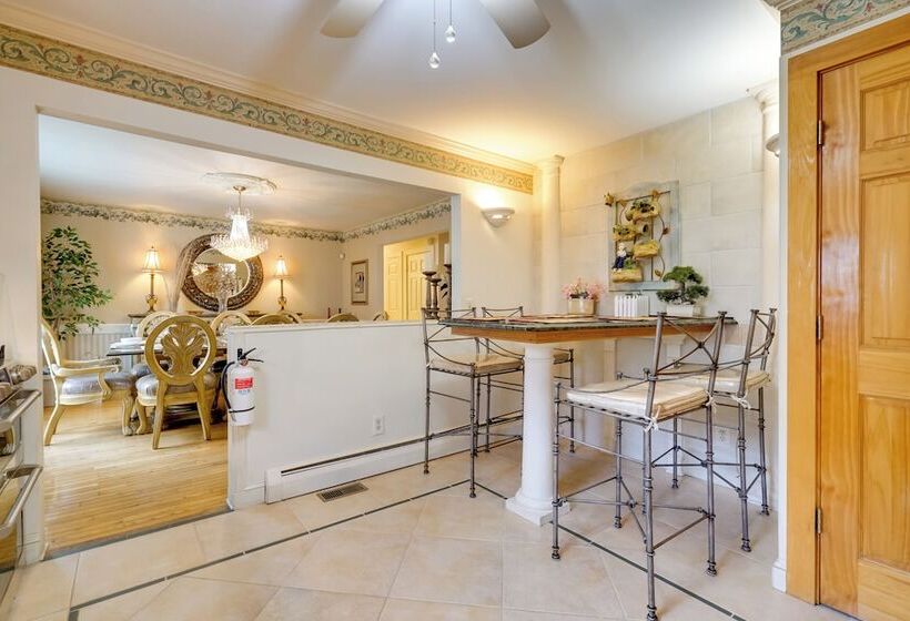 Charming Bay Head Retreat   Half Mi To Beach!