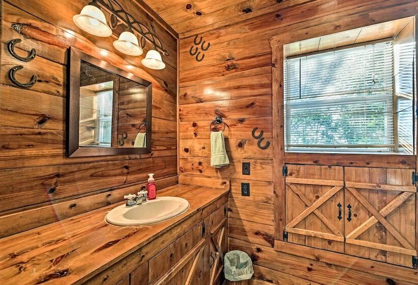 Charming Hamilton Farmhouse W/ Country Views!