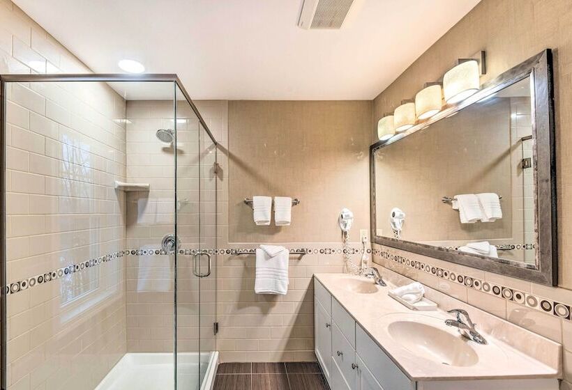 North Conway Home ~ 2 Mi To Cranmore Mountain!