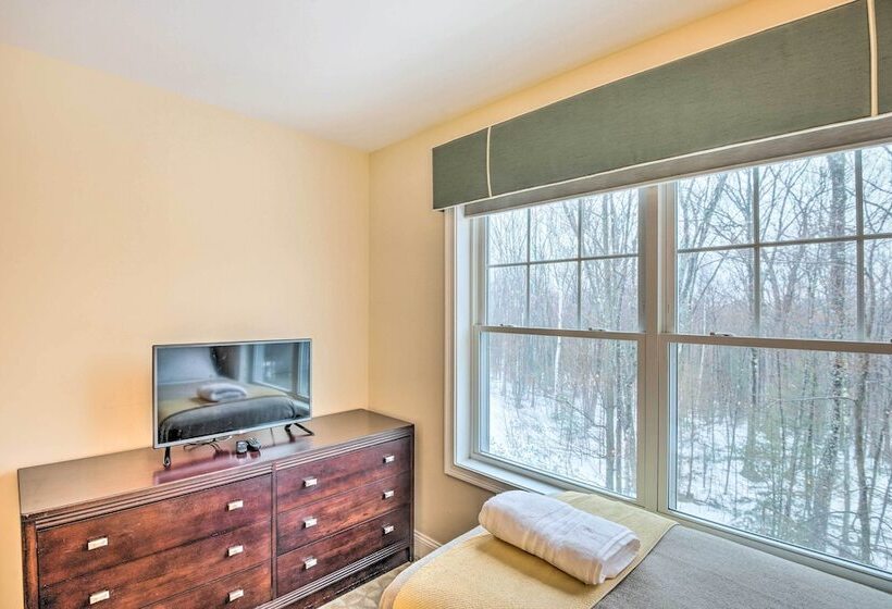 North Conway Home ~ 2 Mi To Cranmore Mountain!