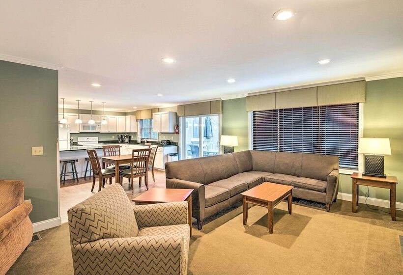 North Conway Home ~ 2 Mi To Cranmore Mountain!