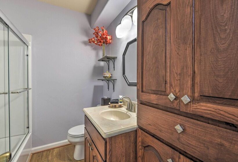 Charming Palmer Family Home On 5 Acres!