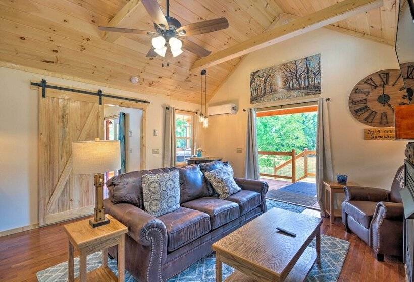 Cozy Riverfront Cabin W/ Private Deck & Hot Tub!