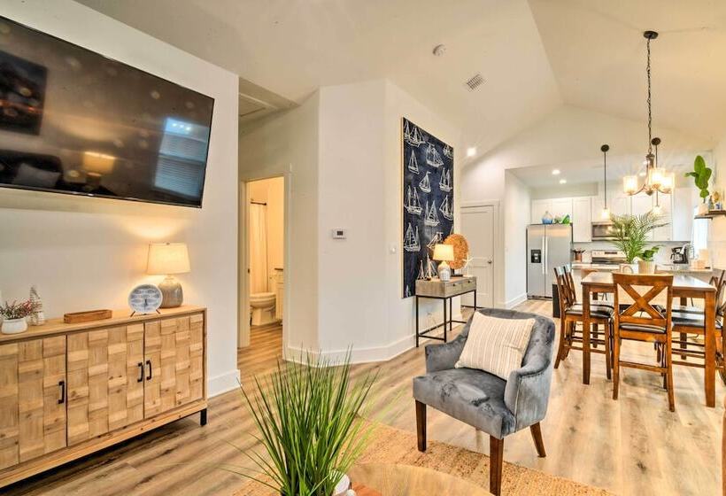 4 Mi To Boat Ramp: Charming Rockport Home