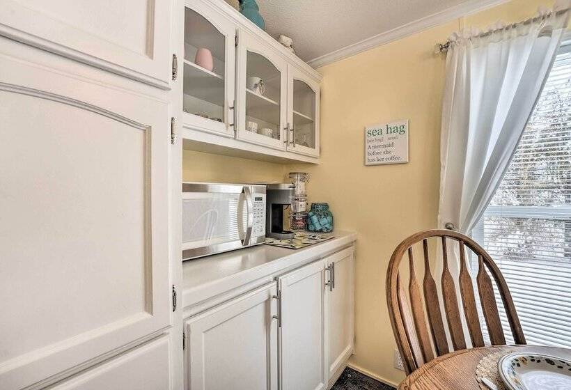 Charming South Haven Home   Great Location!