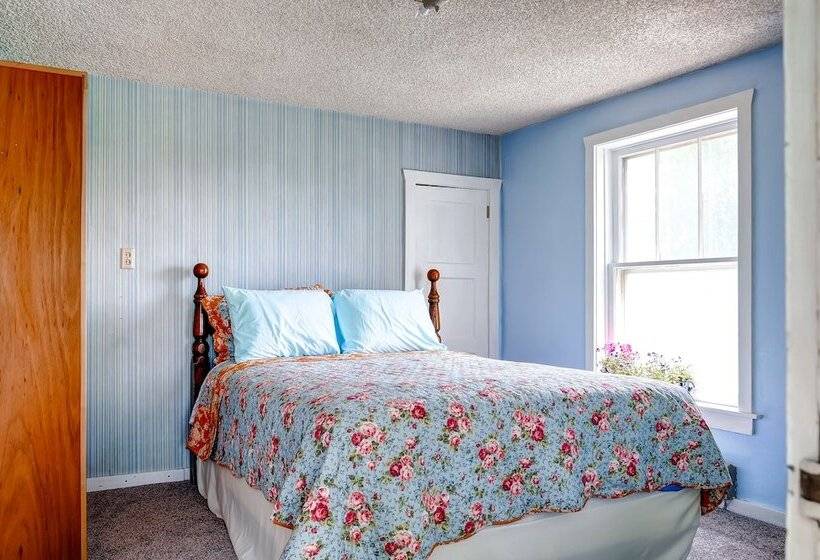 Charming Tropic Home By A Farm: Near Bryce Canyon!