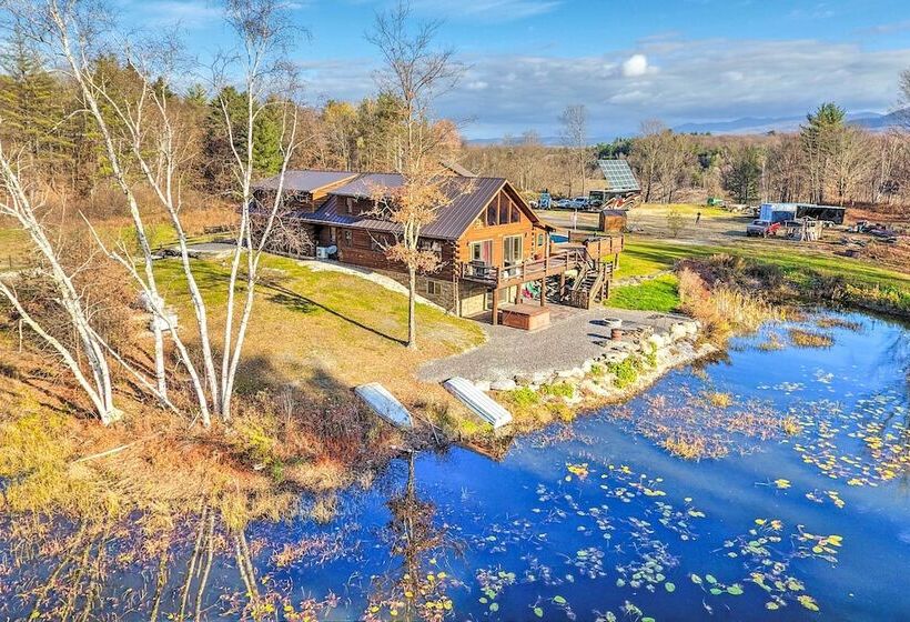 Chic Brandon Cabin W/ Pool, Hot Tub + Sauna!