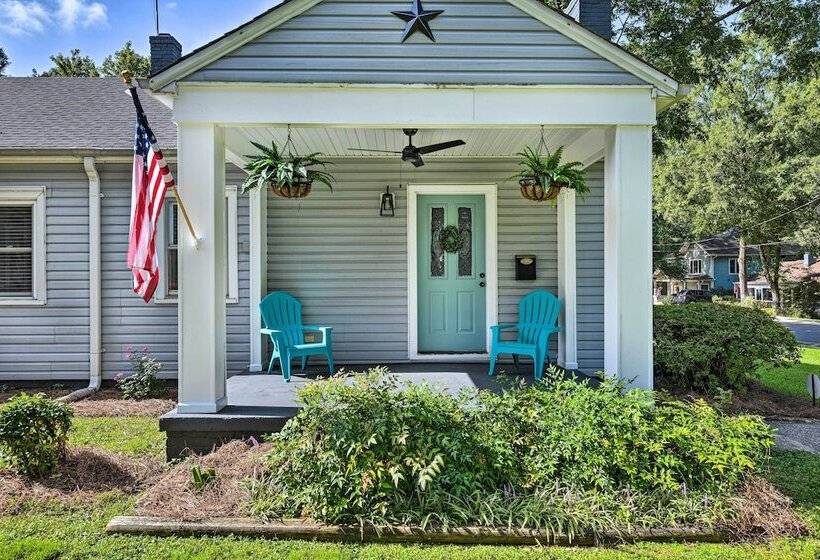 Chic Charlotte Retreat < 3 Miles To Downtown!