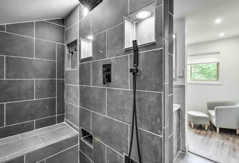 Chic Long Pond Family Home W/ Fire Pits & Deck!