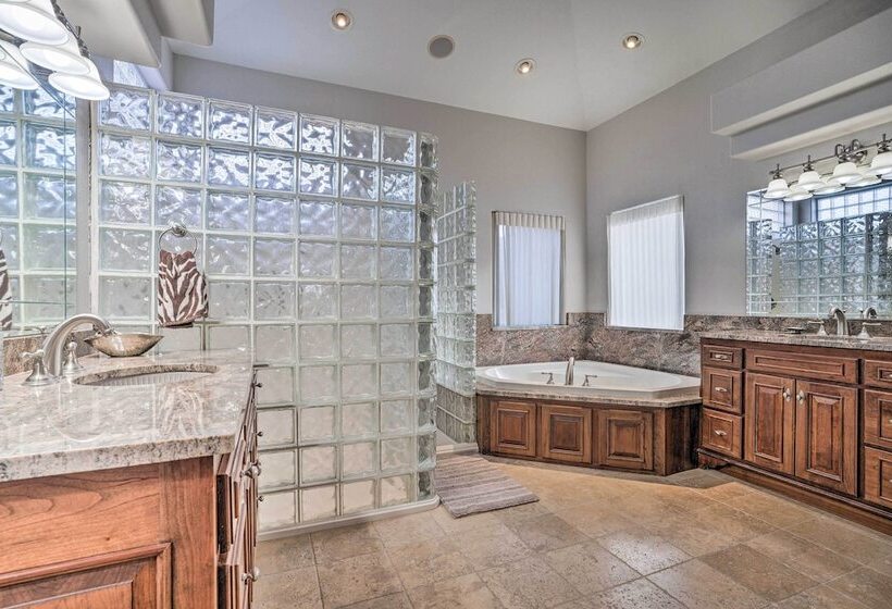 Chic Washington Wine Country Vacation Rental!