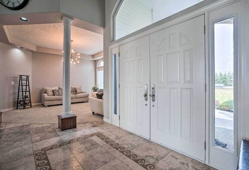 Chic Washington Wine Country Vacation Rental!