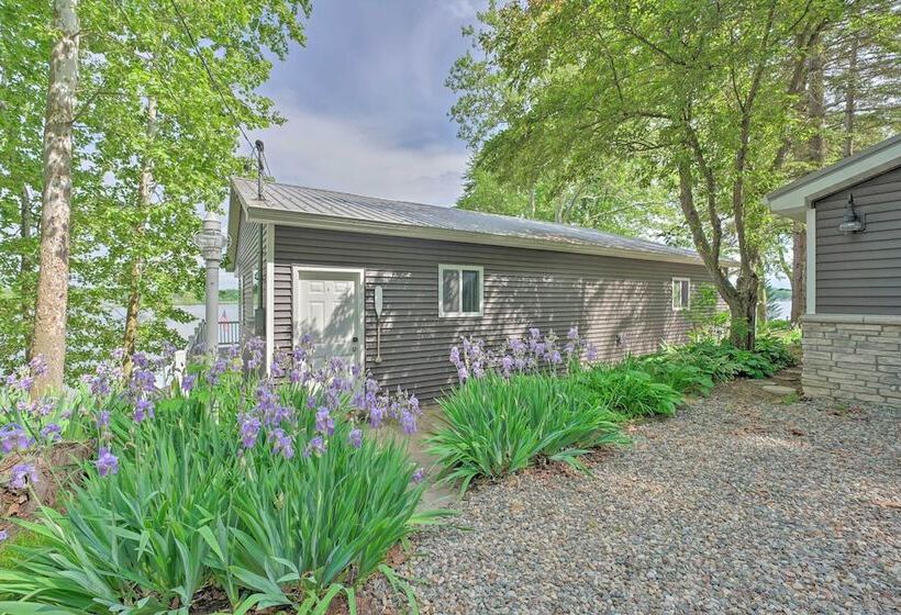 Coldwater Family Retreat W/ Boat Dock & Grill!