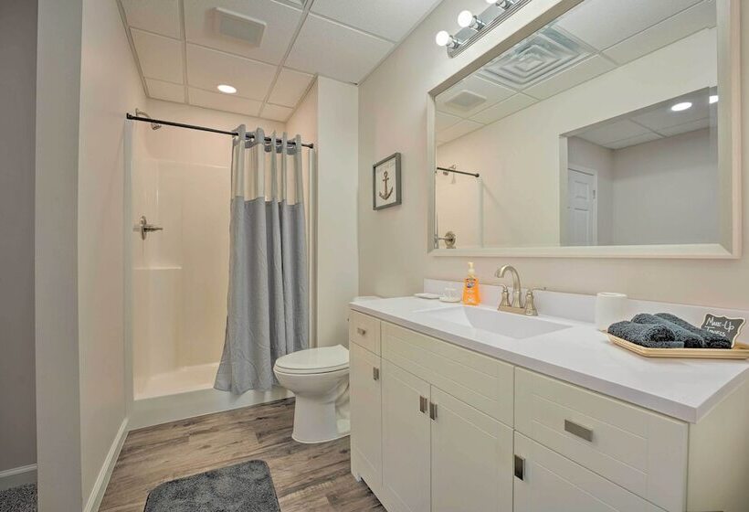 Coldwater Family Retreat W/ Boat Dock & Grill!