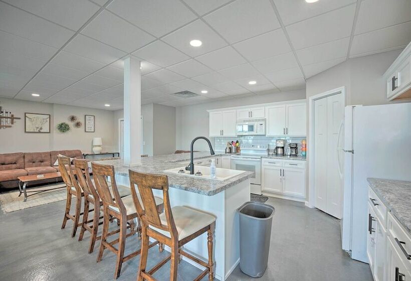 Coldwater Family Retreat W/ Boat Dock & Grill!