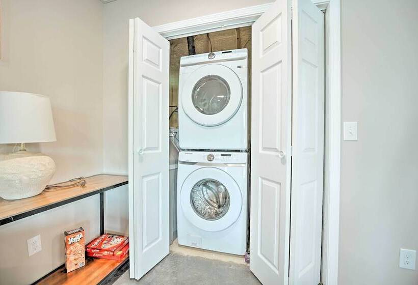 Coldwater Family Retreat W/ Boat Dock & Grill!