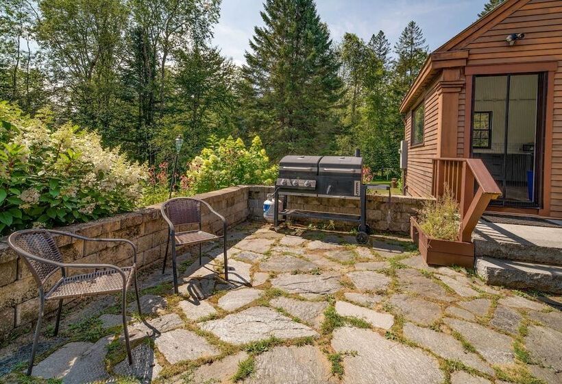 Private Patio: Colonial Home On Kingdom Trails!