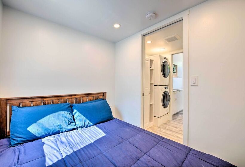 Convenient Salt Lake Tiny Home With Chic Interior!