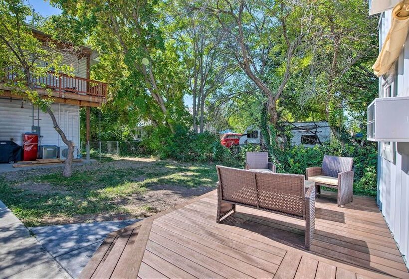 Convenient Salt Lake Tiny Home With Chic Interior!