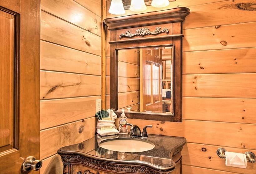 Cosby Cabin W/ Hot Tub ~ 18 Mi To Gatlinburg!