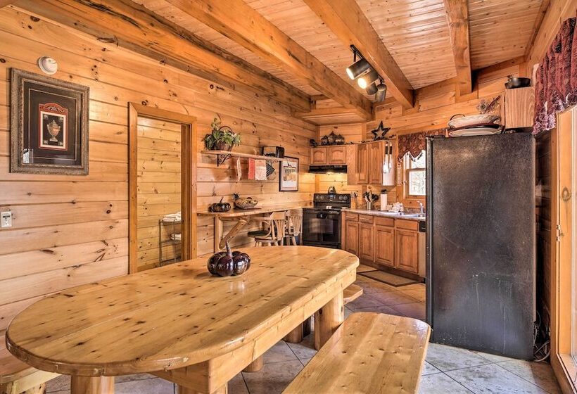 Cosby Cabin W/ Hot Tub ~ 18 Mi To Gatlinburg!