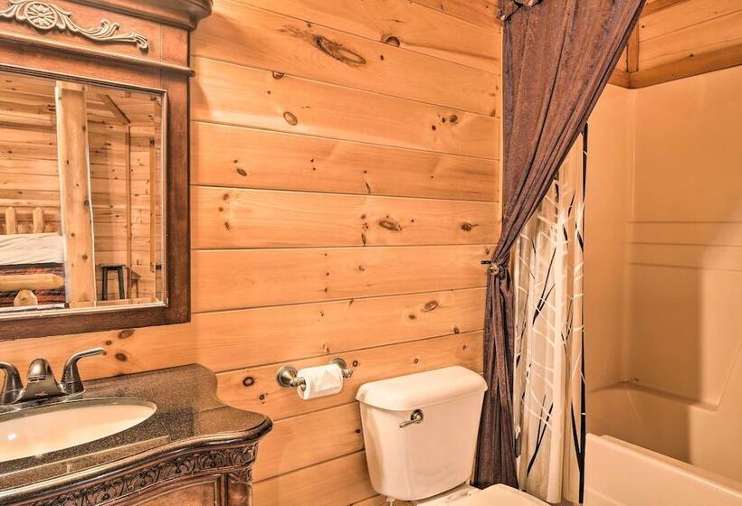 Cosby Cabin W/ Hot Tub ~ 18 Mi To Gatlinburg!