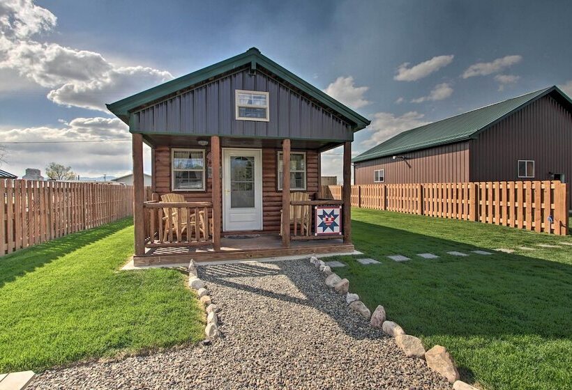 Cozy Augusta Cabin W/ Grill   Walk To Main St