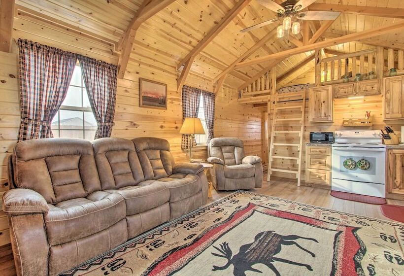 Cozy Augusta Cabin W/ Grill   Walk To Main St