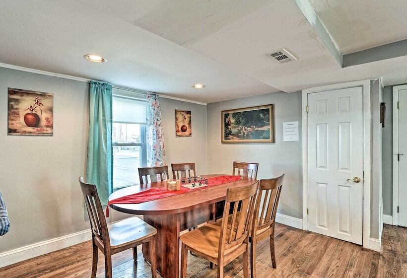 Cozy Bel Air Home Walk To Main Street Shops