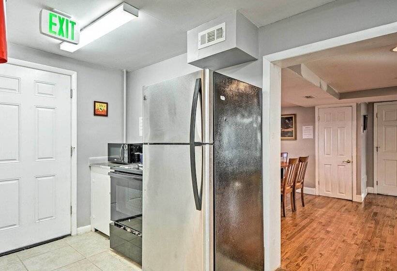 Cozy Bel Air Home Walk To Main Street Shops