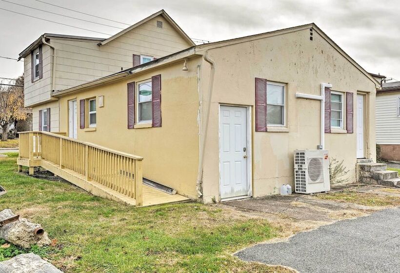 Cozy Bel Air Home Walk To Main Street Shops