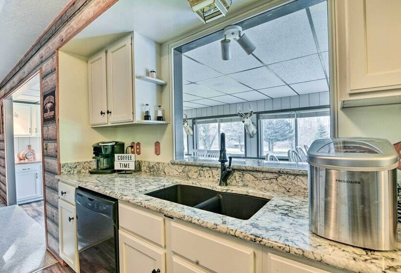 Cozy Cass City Retreat W/ Spacious Deck!