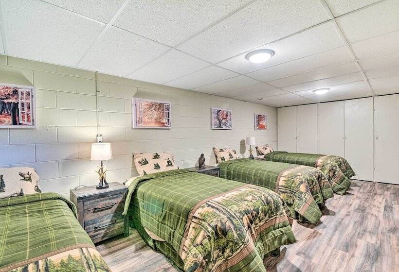 Cozy Cass City Retreat W/ Spacious Deck!