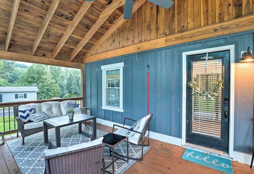 Cozy Cottage W/ Hot Tub < 4 Mi To Black Mountain!