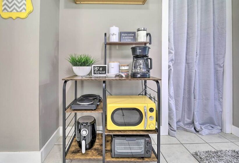 Cozy Cottage Near Dtwn Dining, Walk To Casino