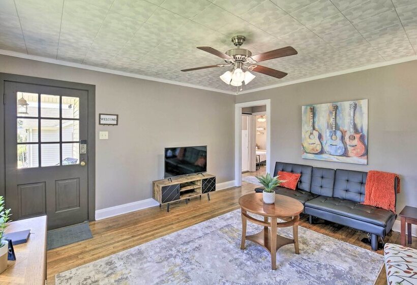 Cozy Cottage Near Dtwn Dining, Walk To Casino