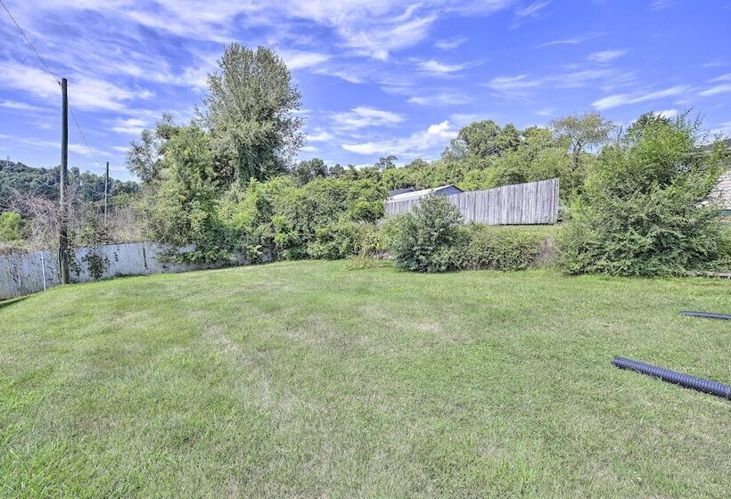 Cozy Cottage Near Dtwn Dining, Walk To Casino