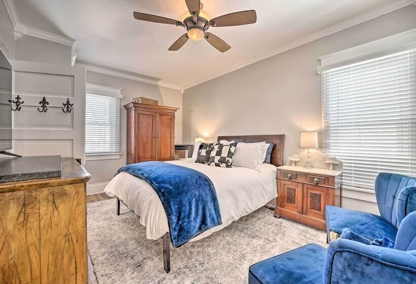 Cozy Laramie Retreat W/ Private Yard Near Uw!