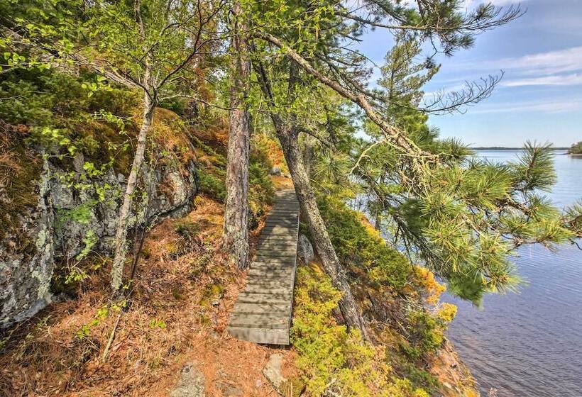 Charming Stop Island Cabin W/ Boat Dock & Beach!