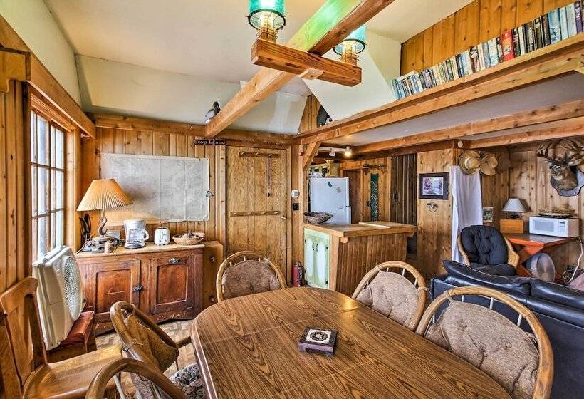 Charming Stop Island Cabin W/ Boat Dock & Beach!