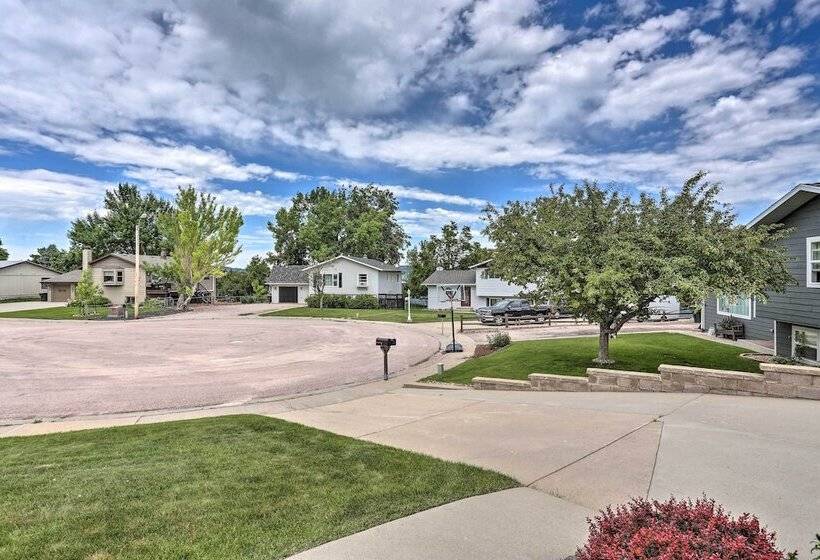 Cozy Sturgis Home W/ Yard, 2 Mi To Main St!