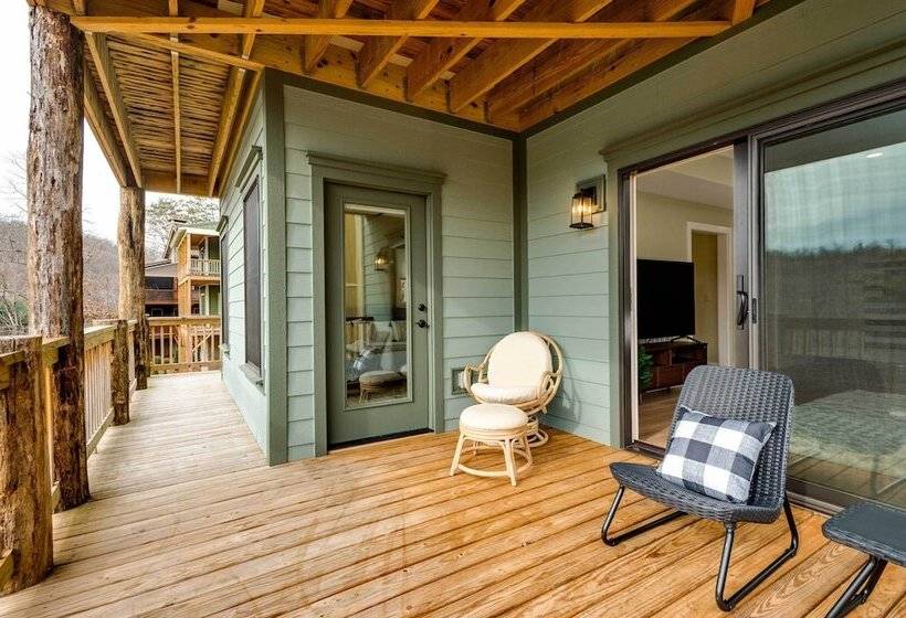 Game Room & Wraparound Decks: Cullowhee Home!