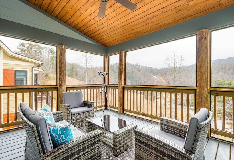 Game Room & Wraparound Decks: Cullowhee Home!
