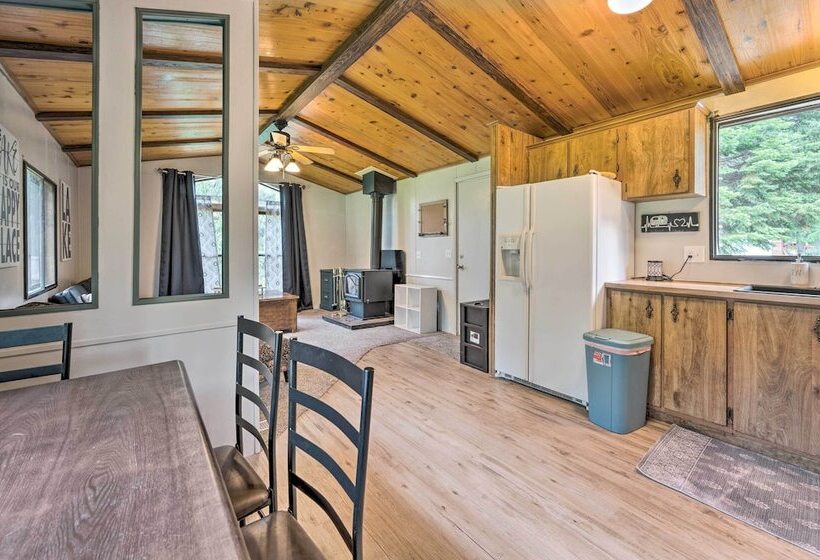 Cute Donnelly Cabin In The Woods W/ Fire Pit!