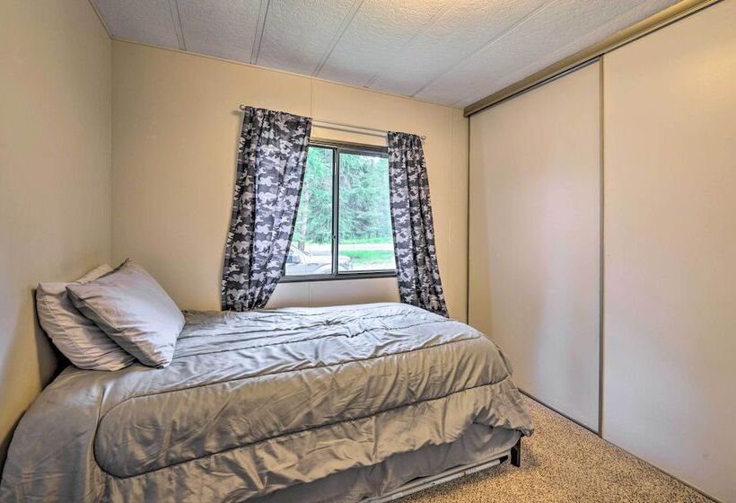 Cute Donnelly Cabin In The Woods W/ Fire Pit!