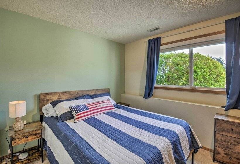 Dog Friendly Lakewood Apartment W/ Private Hot Tub