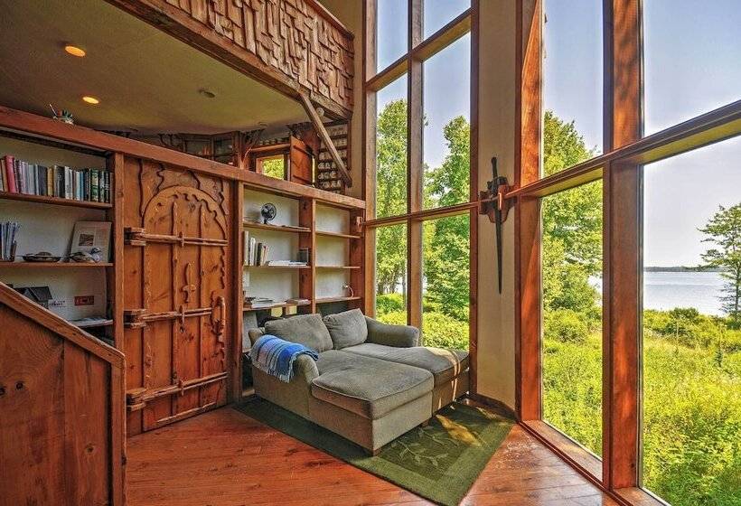 Dragonwood Castle  On Waterfront W/ Stunning View