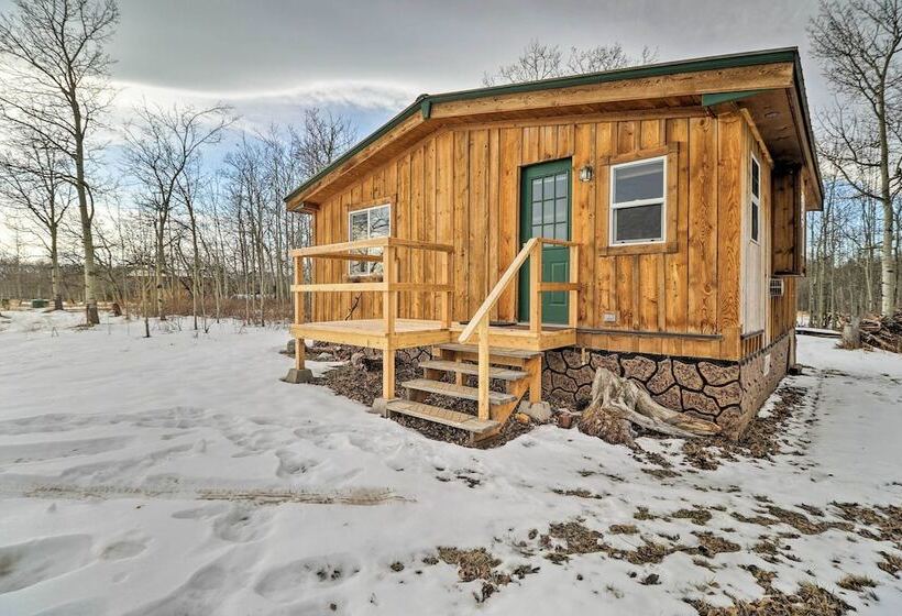 Duck Lake Cabin Rental Near Glacier National Park!